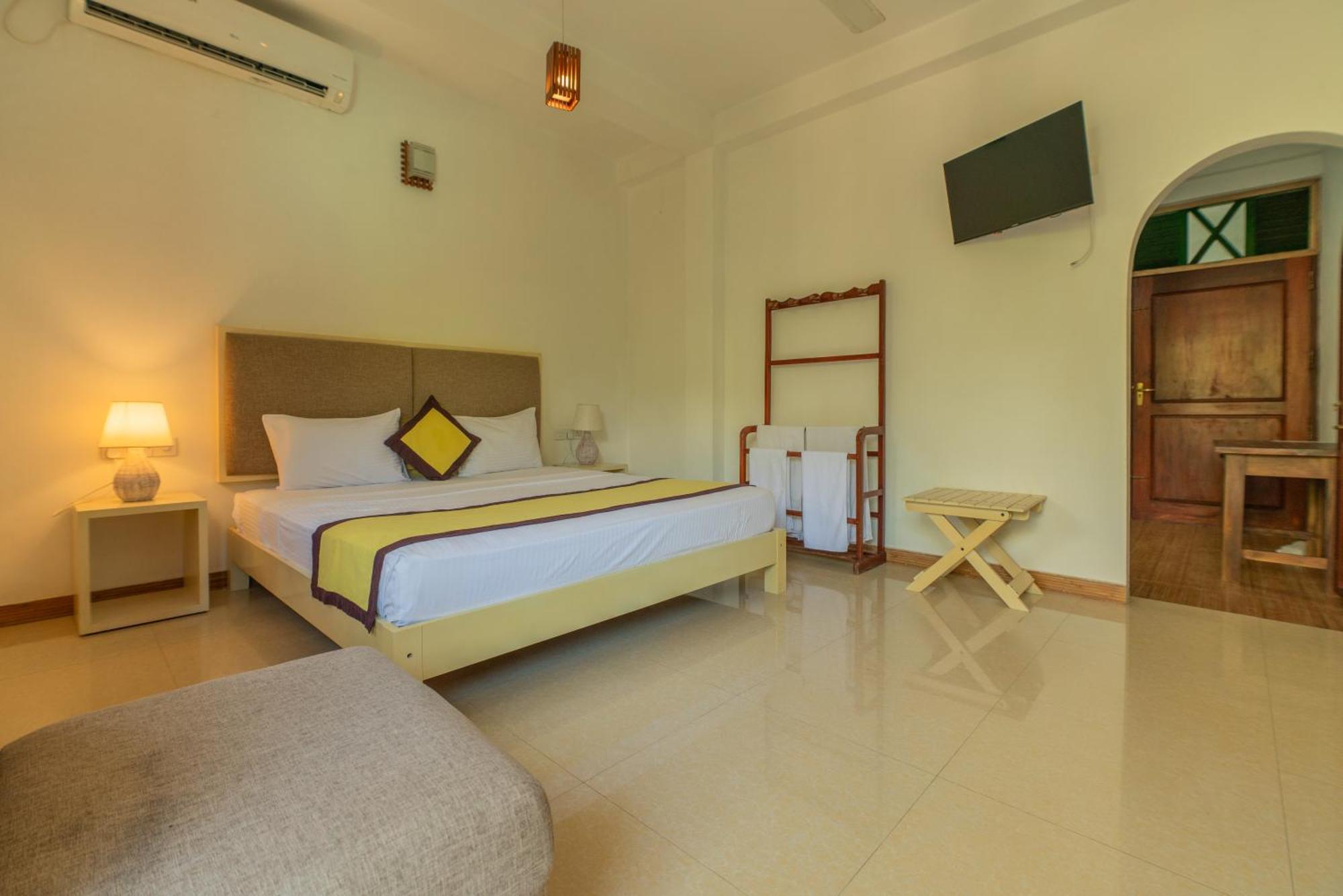 Hotel The Calm Of8 Unawatuna Zewnętrze zdjęcie