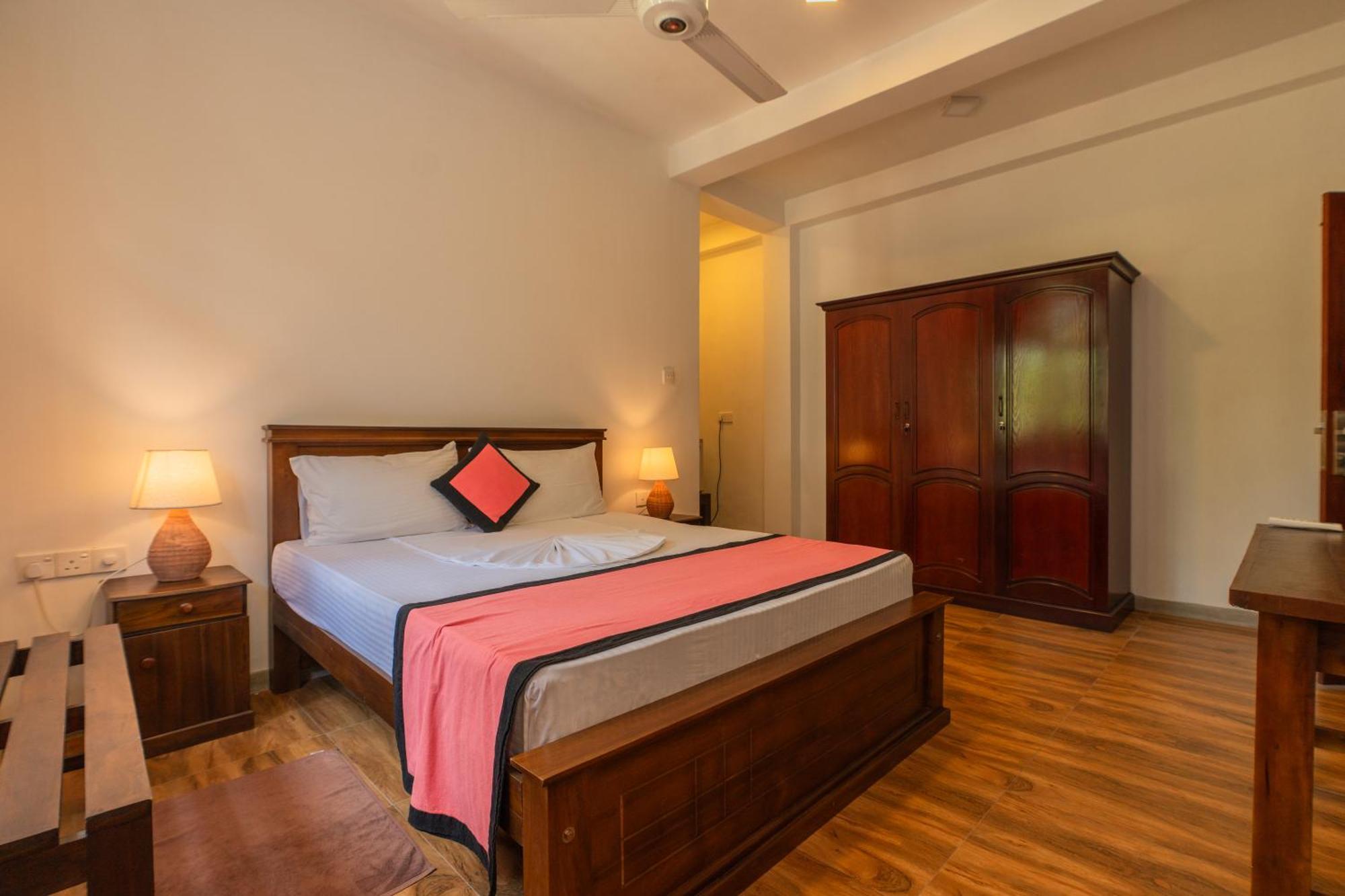 Hotel The Calm Of8 Unawatuna Zewnętrze zdjęcie